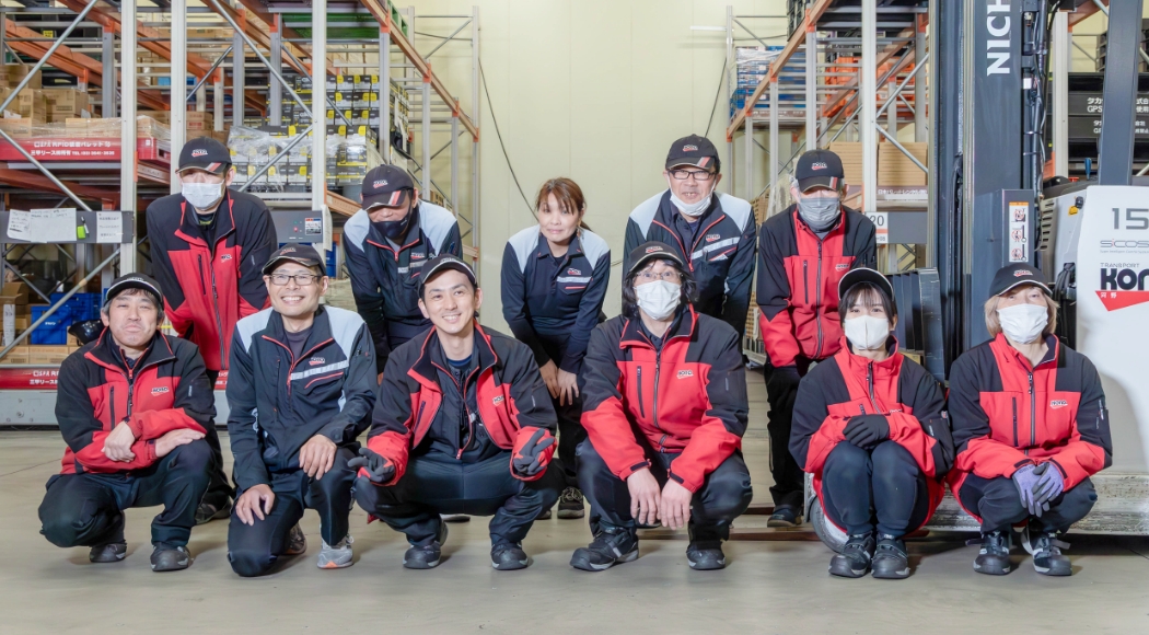 社員たちの集合写真